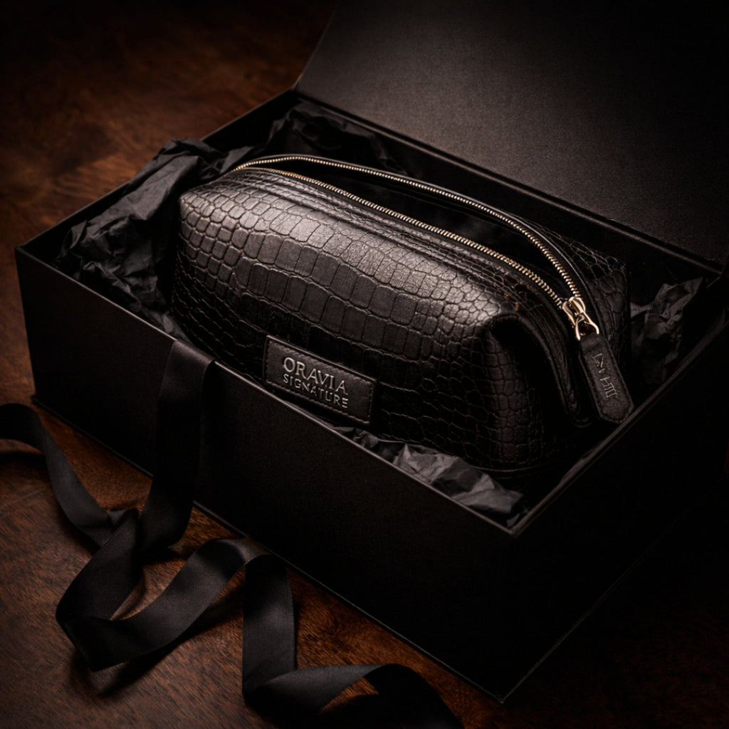Men's travel wash bag leather organizer for toiletries