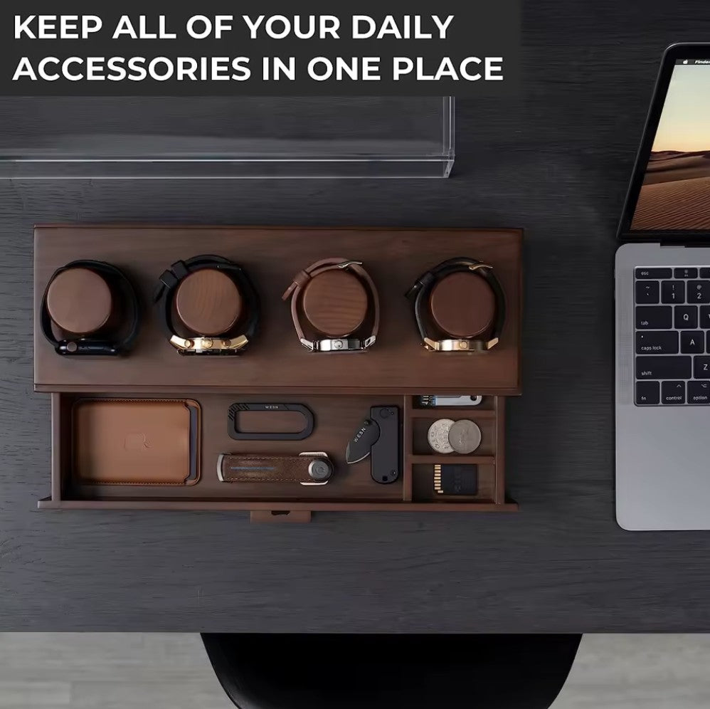 Wooden organizer with daily accessories 