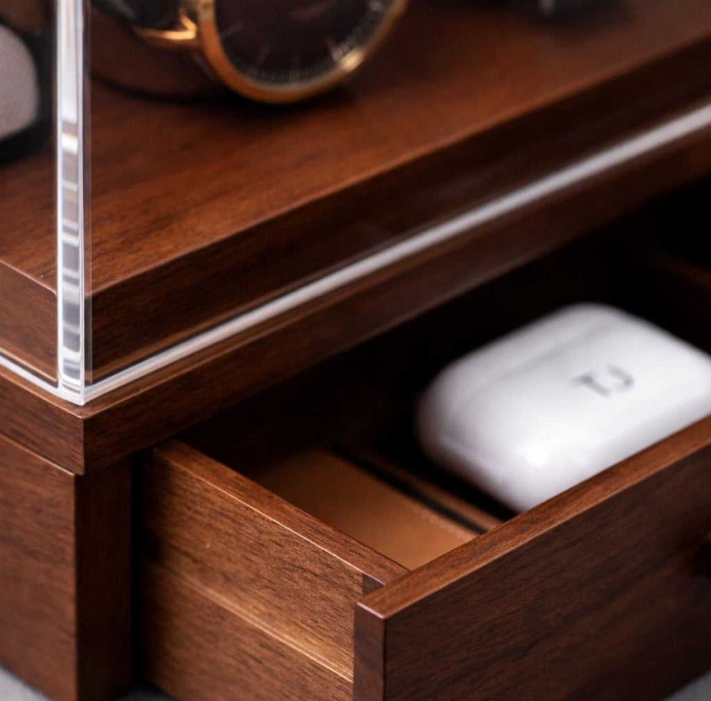 Wooden drawer 